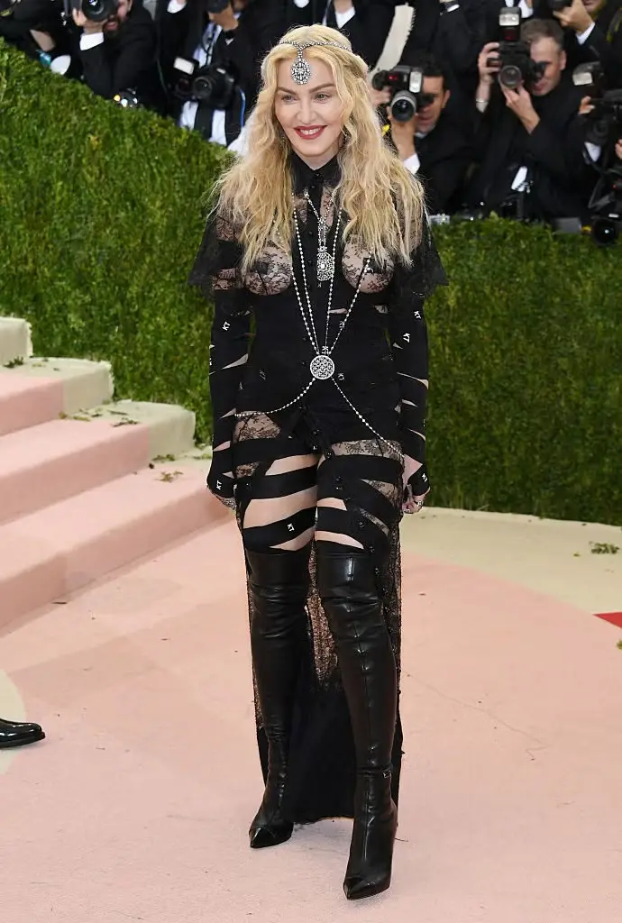 madonna-lace-met-gala-1534352589