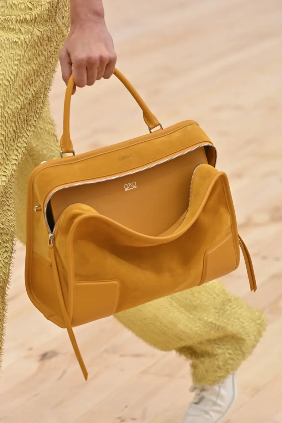 Loewe Runway Spring/Summer 2026. GETTY IMAGES