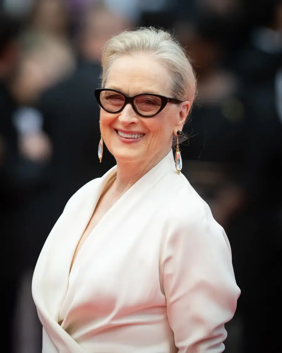 meryl-streep-attends-le-deuxie-cc-80me-acte-screening-opening-news-photo-1760116186