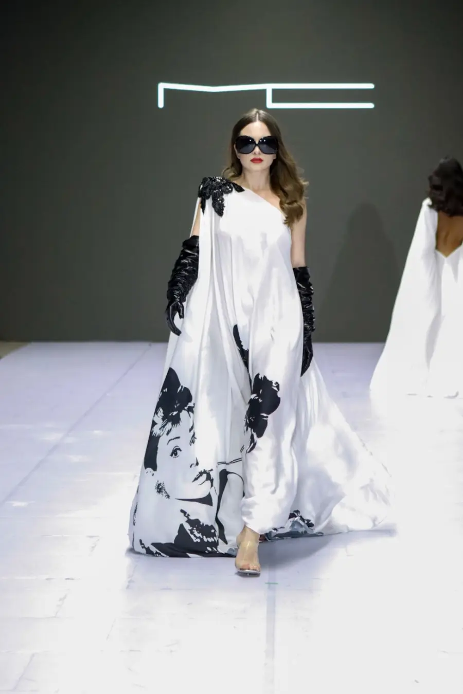 Pasarela Michael Castello