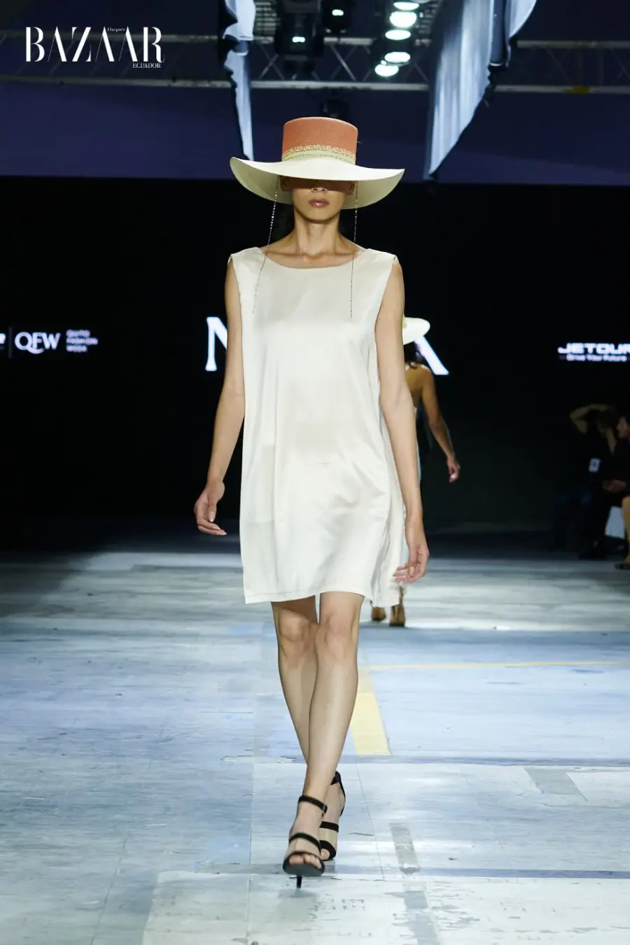 Neka en el Quito Fashion Week. Foto: Daniel Queirolo.