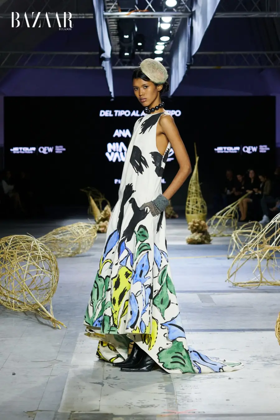 Del tipo al arquetipo en el Quito Fashion Week. Foto: Daniel Queirolo.