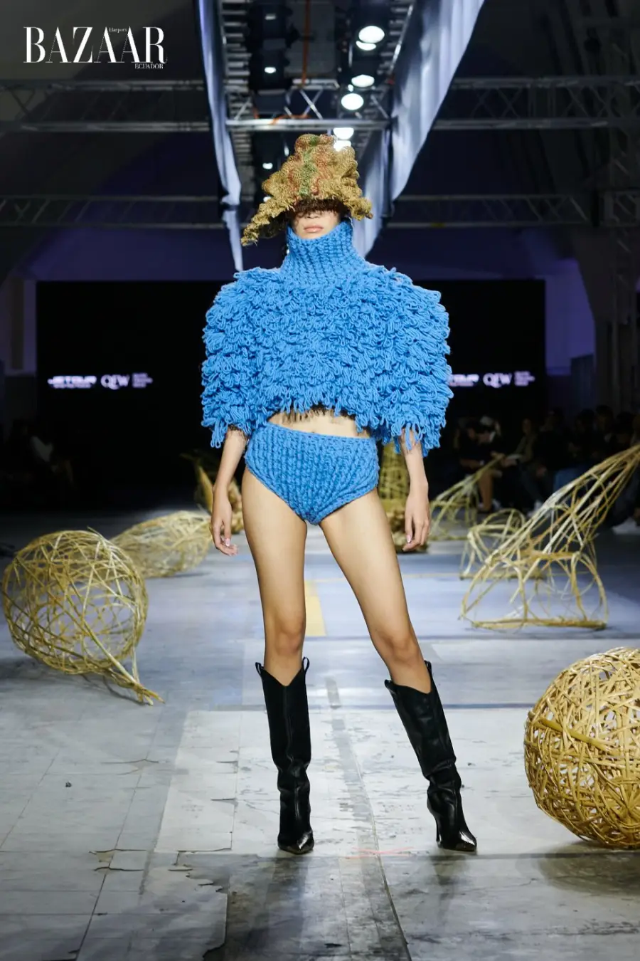 Del tipo al arquetipo en el Quito Fashion Week. Foto: Daniel Queirolo.