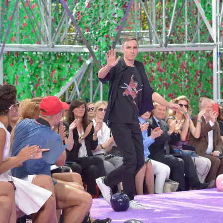 Raf Simons en el show de Christian Dior en la Semana de la Alta Costura A/W 2015/2016.