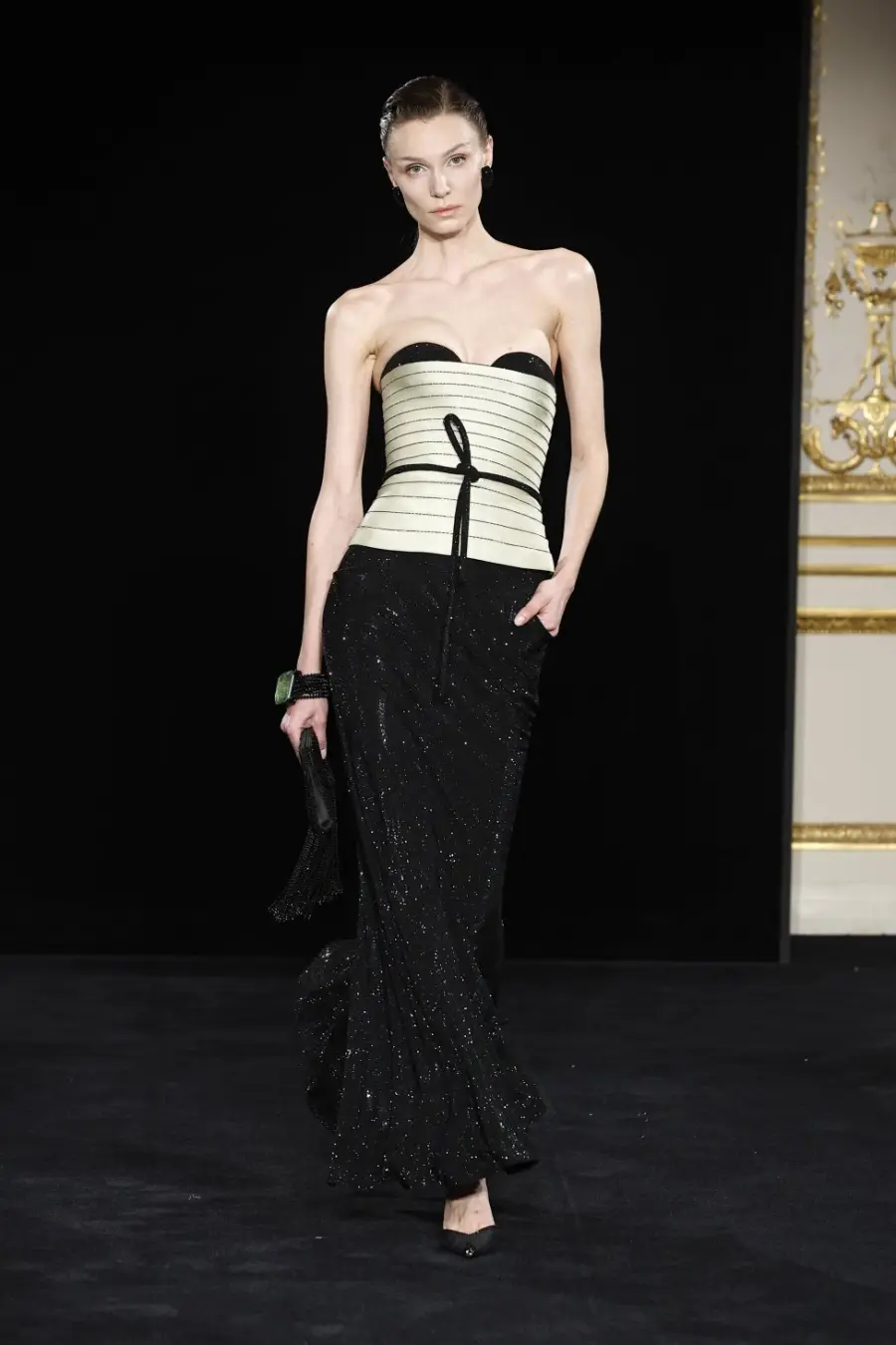 Giorgio Armani Privé. Paris Fashion Week. Estrop. Getty Images.