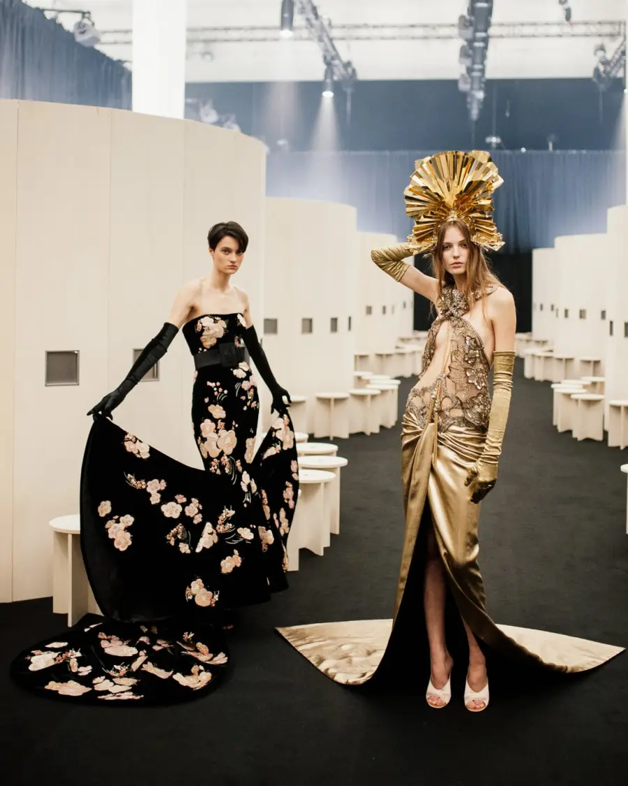 valentino---haute-couture-springsummer-2026---backstage-2258094421_2308x2886