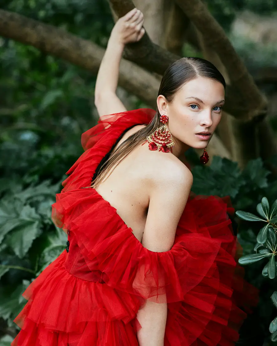 web - editorial diablada 2500x1400