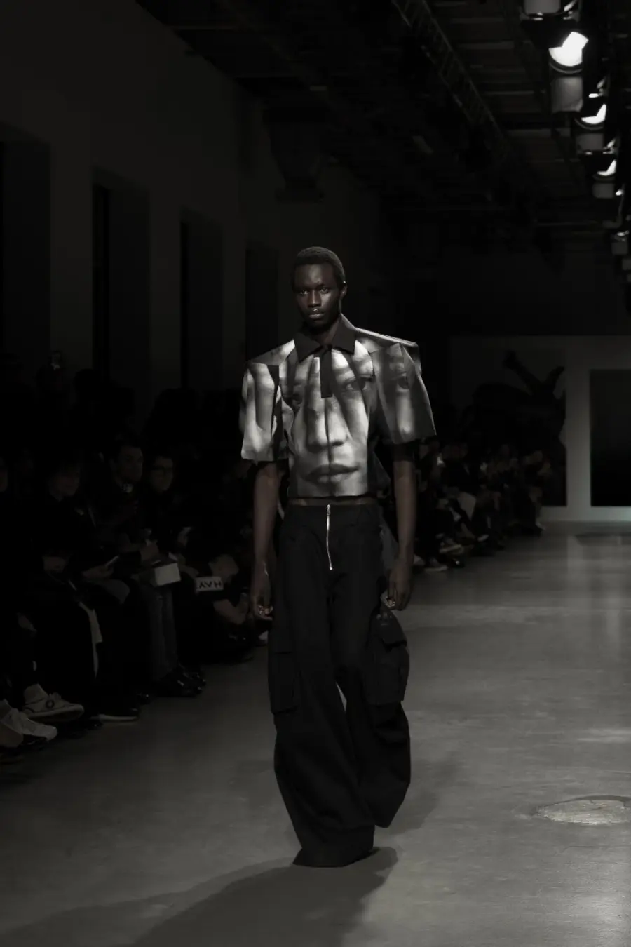 Cobertura de pasarela de Lucian Stefanescu.