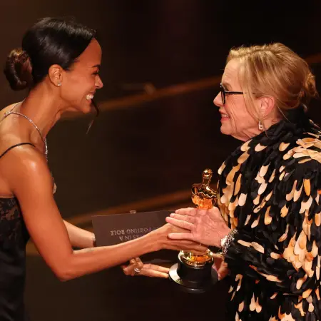 Amy Madigan gana el premio Oscar a mejor actriz de reparto por Weapons.