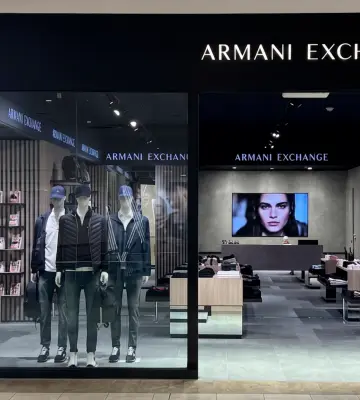 Cortesía de Armani