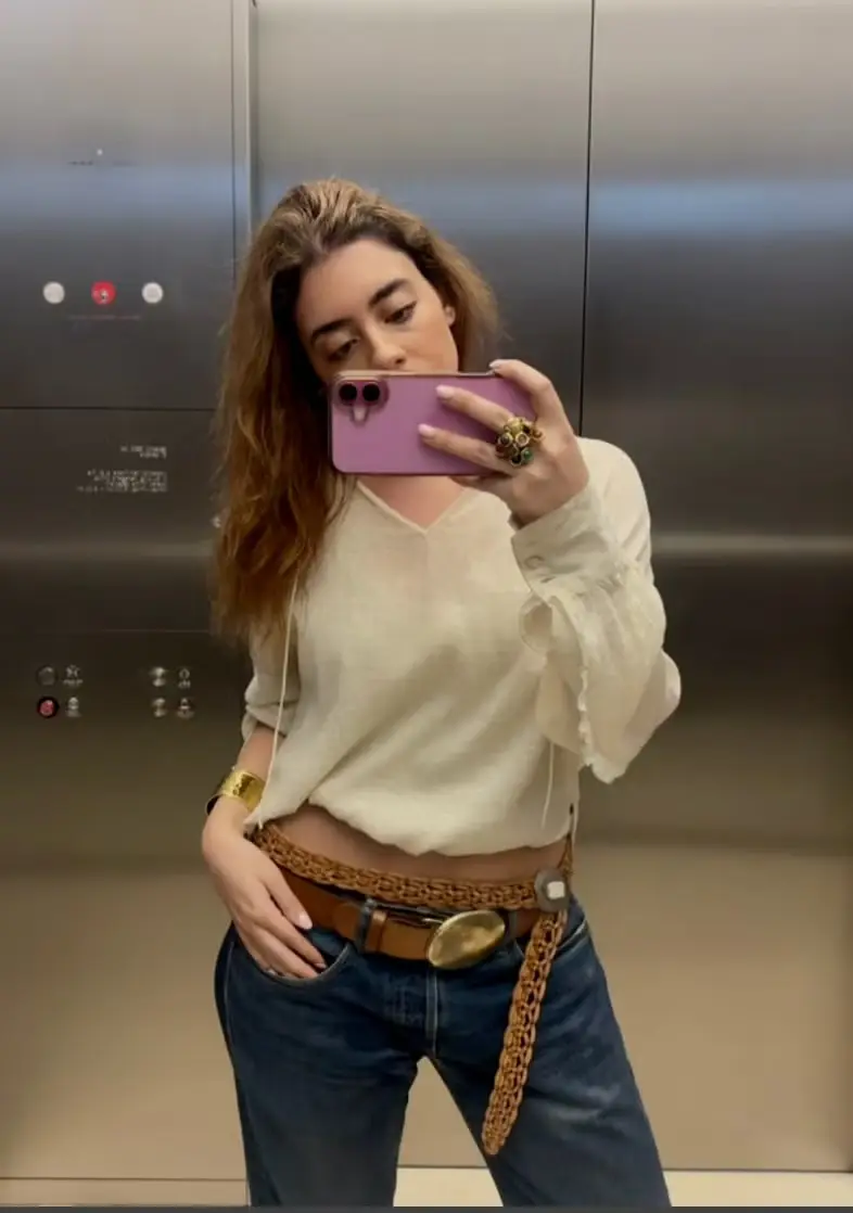 ALICIA ALMEIDA