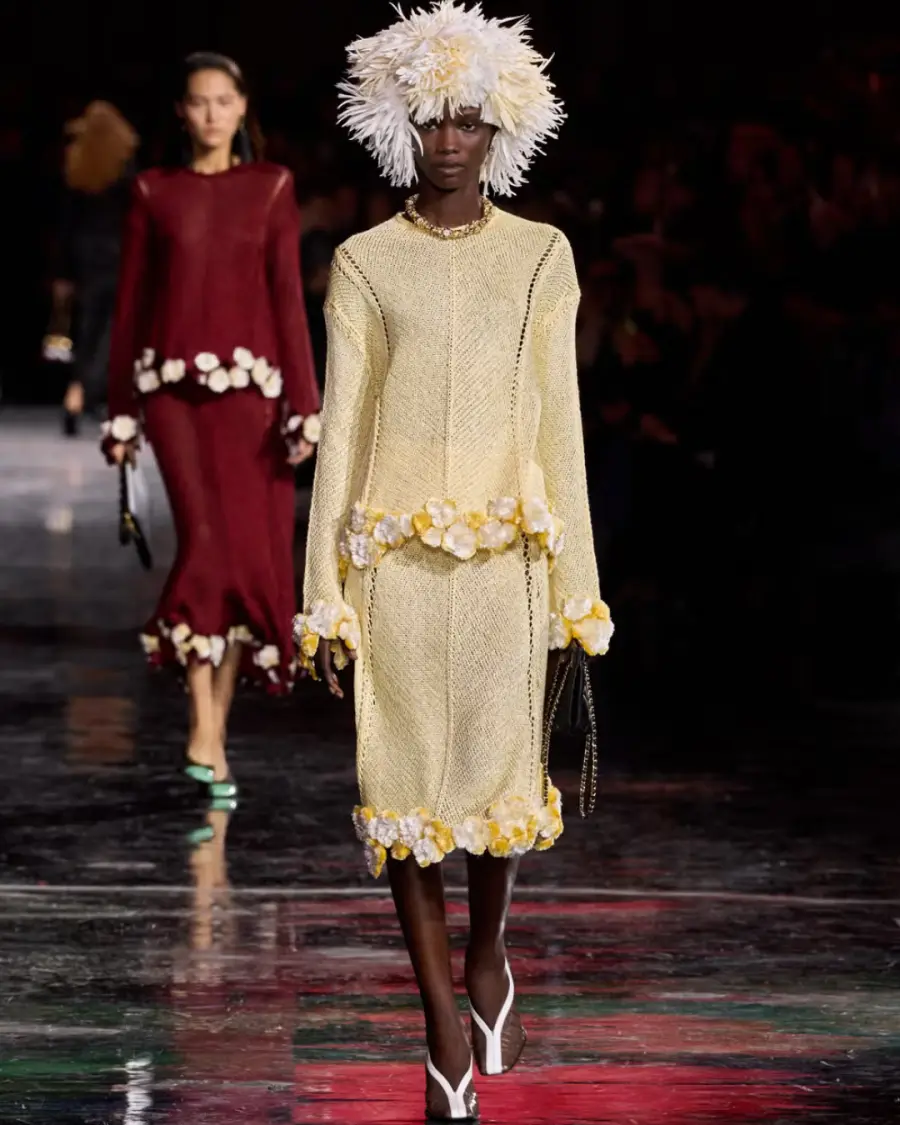Butter yellow