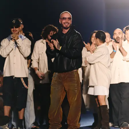 JBalvin x Vélez