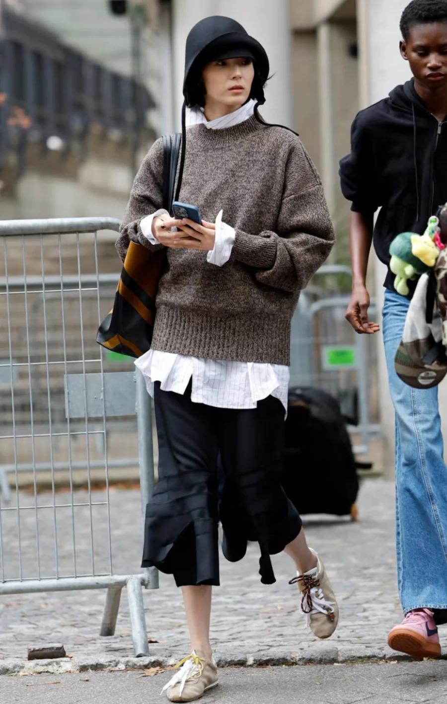 Sneakers - 1