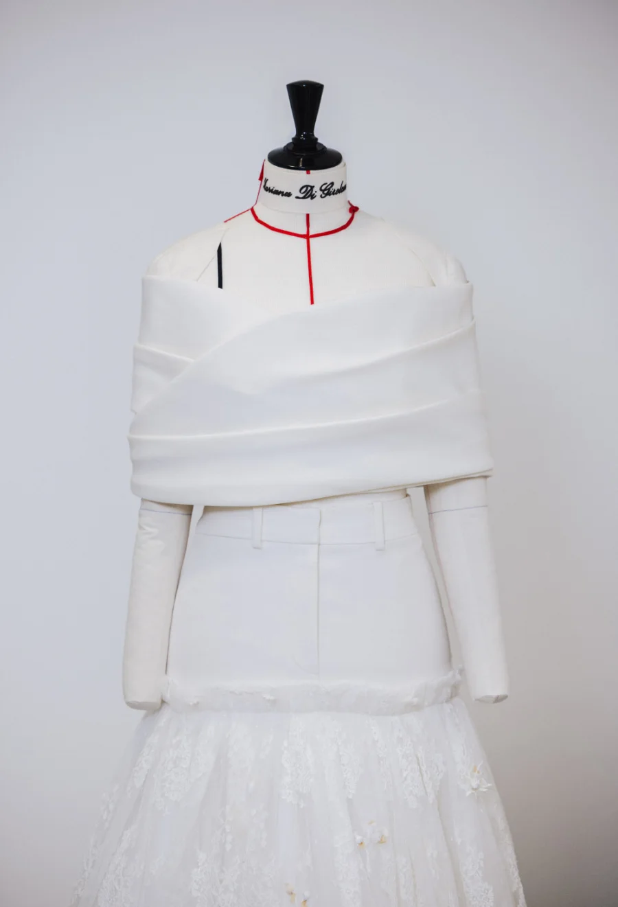 Vestido de Mariana Di Girolamo - philippe servent