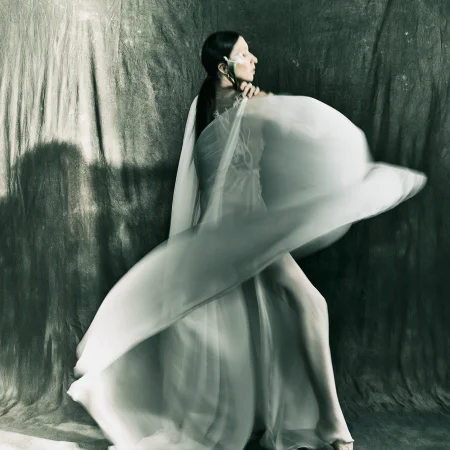 Harper's BAZAAR 
