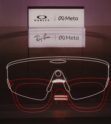 Meta Oakley- Rayban