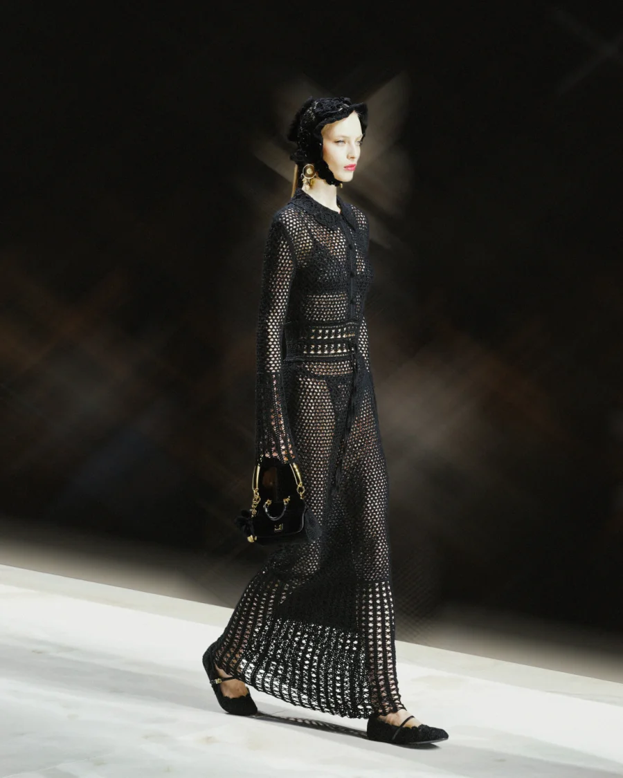 Dolce & Gabbana SS27 - Patricia Burén