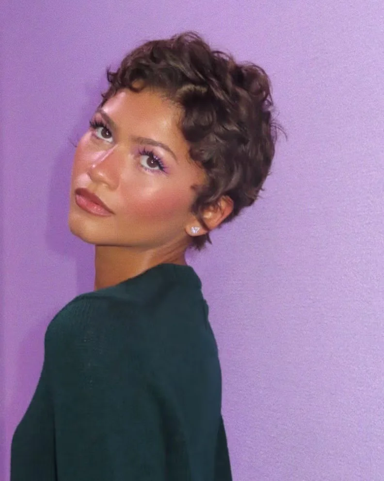 Purple eyeshadow - 1