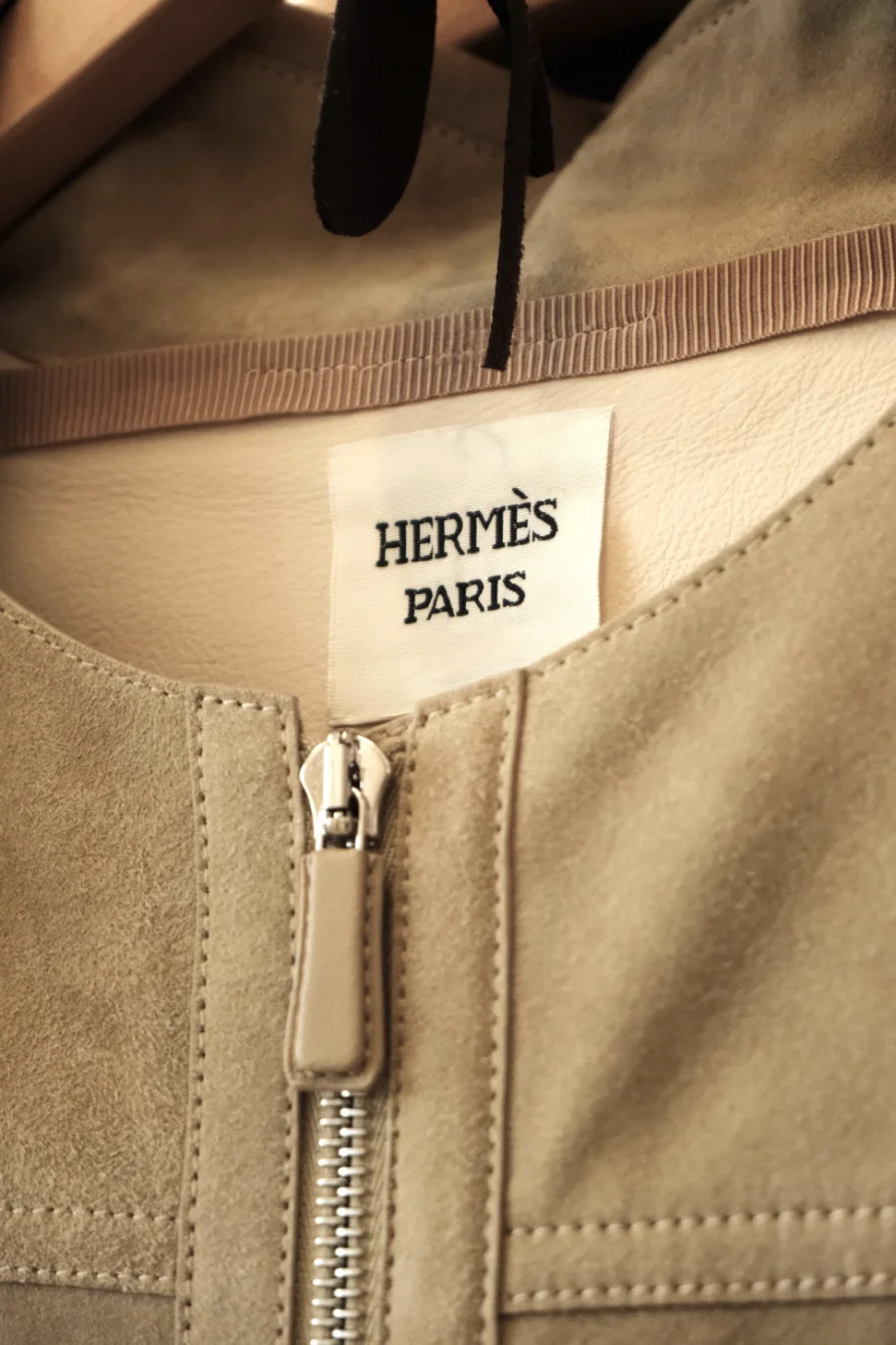HERMES CORTESÍA
