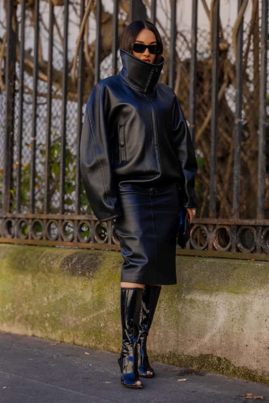 Funnel neck - 1